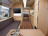 2015 Airstream Land Yacht Photo #4