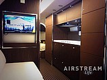 2015 Airstream Land Yacht Photo #11