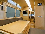 2015 Airstream Land Yacht Photo #13