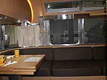 2015 Airstream Land Yacht Photo #21