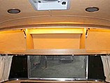 2015 Airstream Land Yacht Photo #36