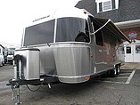 2015 Airstream Land Yacht Photo #4