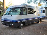 95 Airstream Land Yacht
