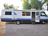 1995 Airstream Land Yacht Photo #10