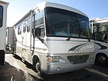00 Airstream Land Yacht