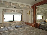 2000 Airstream Land Yacht Photo #12