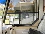 2000 Airstream Land Yacht Photo #17