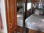 2000 Airstream Land Yacht Photo #26