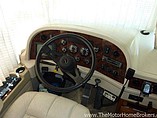 2000 Airstream Land Yacht Photo #19