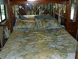 2000 Airstream Land Yacht Photo #25