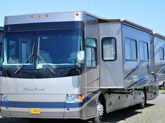 2004 Alpine Coach Alpine Coach Photo