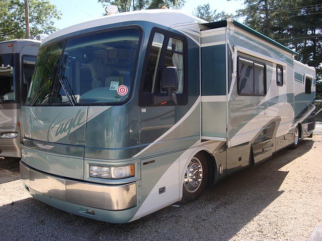 1998 American Coach American Eagle Photo