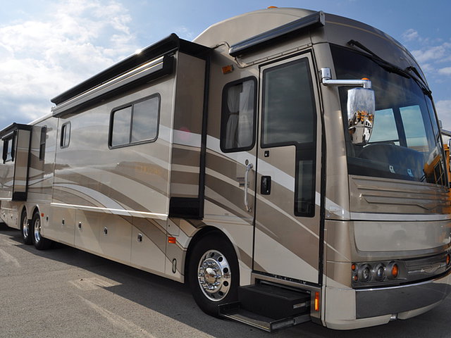 2007 American Coach American Eagle Photo