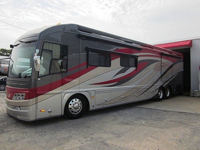 2008 American Coach American Eagle Photo