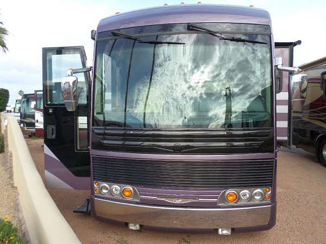 05 American Coach Eagle