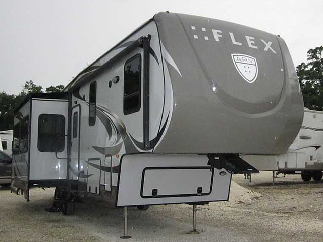 2014 Augusta RV Flex Photo