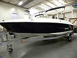 2015 Bayliner Bayliner Photo #2