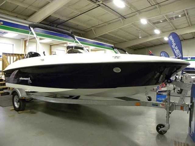 15 Bayliner
