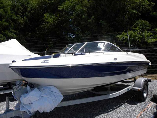 2015 Bayliner Bayliner Photo