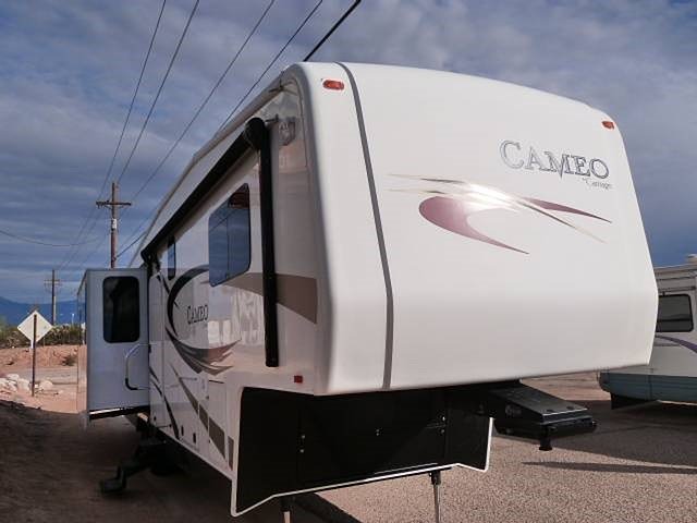 2011 Carriage Cameo Photo