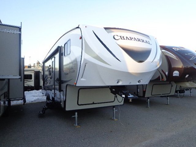 2015 Chaparral Chaparral Photo