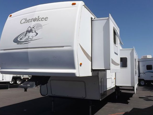 2003 Cherokee Cherokee Photo