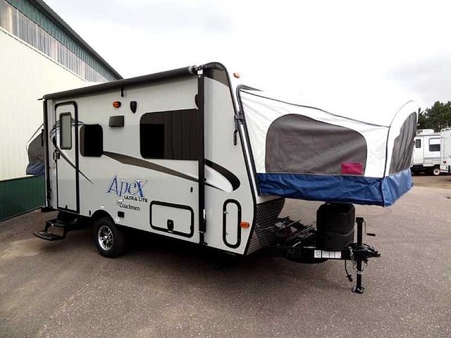 16 Coachmen Apex
