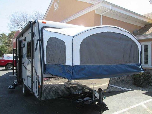 2015 Coachmen Apex Photo