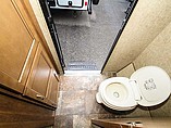 2016 Coachmen Apex Photo #10