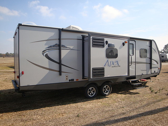 2015 Coachmen Apex Photo