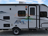 2015 Coachmen Apex Nano Photo #8