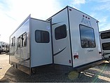 2015 Coachmen Apex Ultra-Lite Photo #8