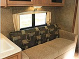 2015 Coachmen Apex Ultra-Lite Photo #10