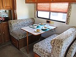 2001 Coachmen Aurora Photo #6