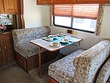 2001 Coachmen Aurora Photo #6