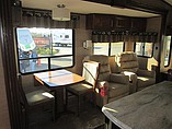 2014 Coachmen Brookstone Photo #12