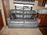 2014 Coachmen Brookstone Photo #17