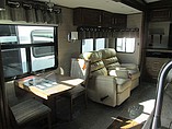 2015 Coachmen Brookstone Photo #11