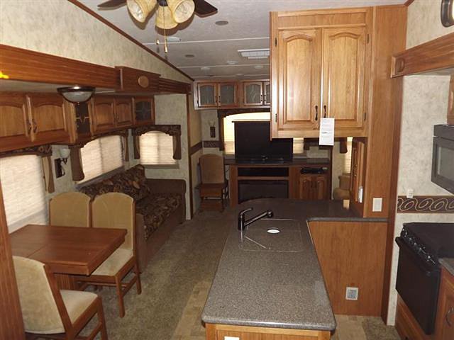 2011 Coachmen Brookstone Photo