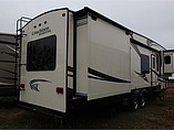 2015 Coachmen Brookstone Photo #8