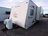 2006 Coachmen Capri Photo #2