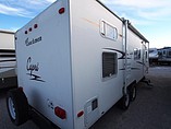 2006 Coachmen Capri Photo #4