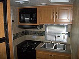 2007 Coachmen Capri Photo #6