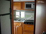 2005 Coachmen Captiva Photo #11