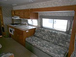 2003 Coachmen Captiva Photo #6