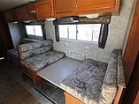 2005 Coachmen Captiva Photo #8