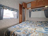 2003 Coachmen Cascade Photo #9