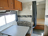 2004 Coachmen Catalina Photo #17