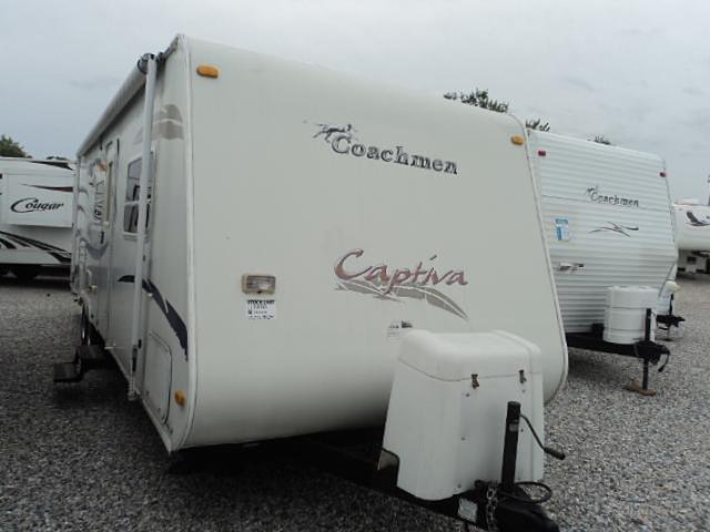 2006 Coachmen Captiva Photo