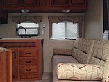 2010 Coachmen Catalina Photo #12